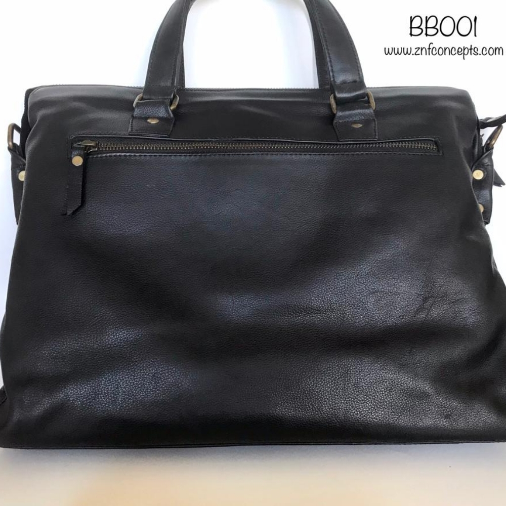 Weekender bag, Graphite black Laptop bag, High quality leather. Pebbled Leather. - Picture 3 of 9